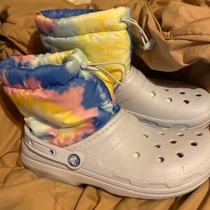 Men 7 Woman 9 crocs might run a little smaller. Crocs